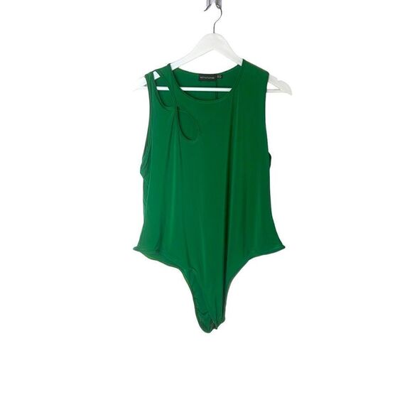 NWOT Pretty Little Thing Plus Bodysuit - Picture 1 of 3